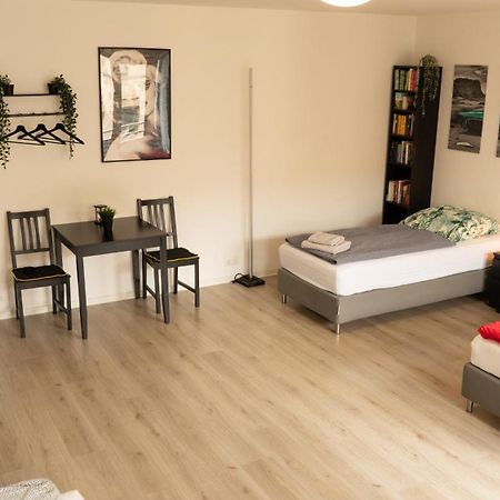 2 Zimmer Wohnung In ฮันโนเวอร์ ภายนอก รูปภาพ