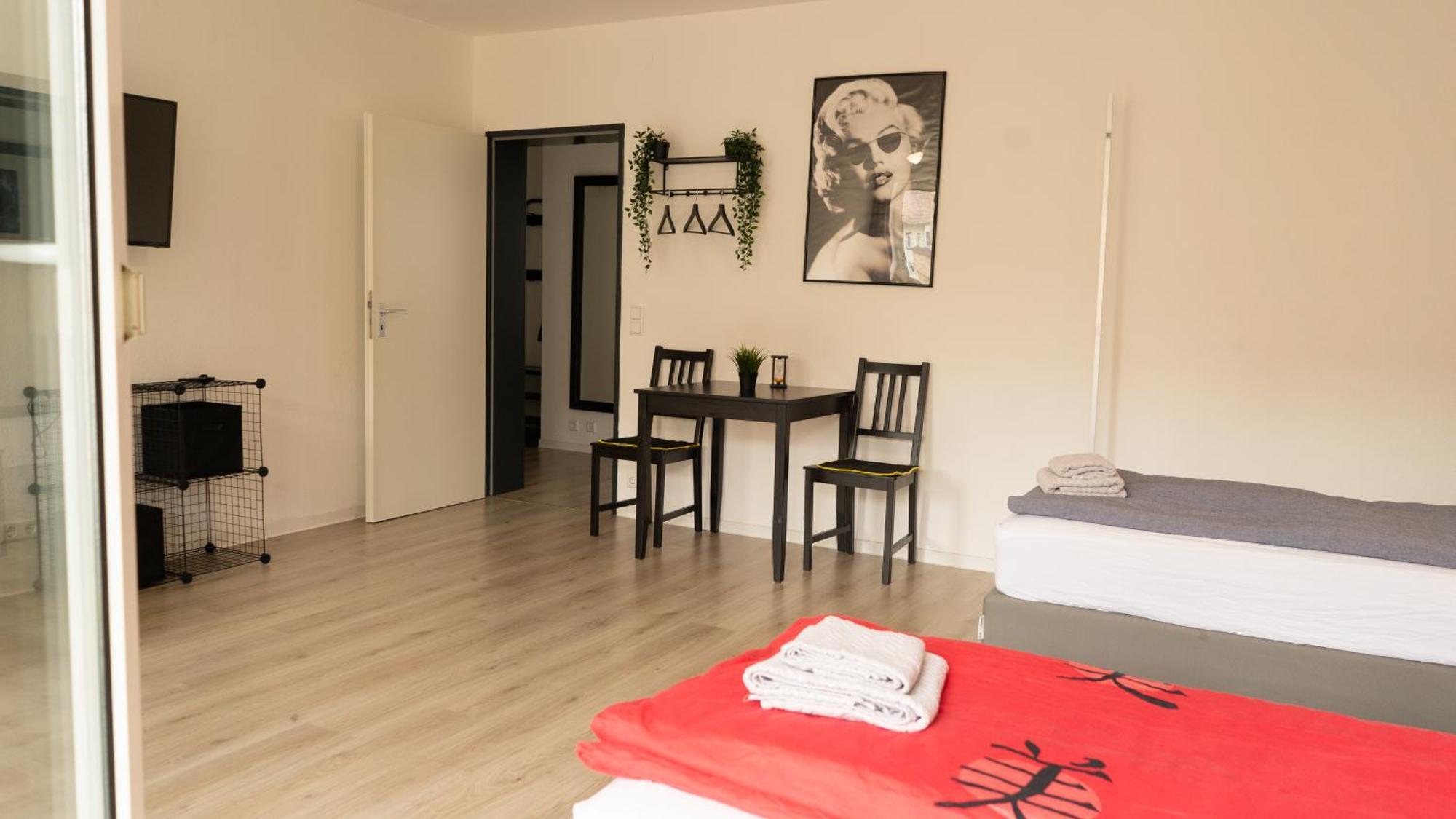 2 Zimmer Wohnung In ฮันโนเวอร์ ภายนอก รูปภาพ